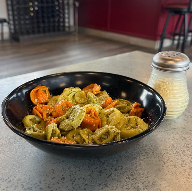 Pesto Cheese Tortellini.
