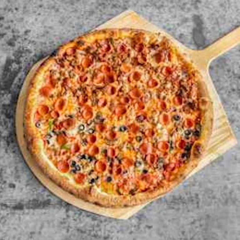 Takeout Delights: Pizza, Pasta, and More